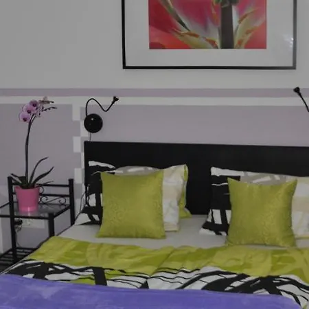 Zentrum - Parkplatz Kostenfrei *