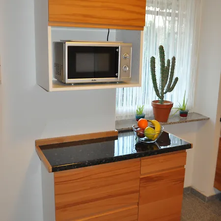 Zentrum - Parkplatz Kostenfrei * غراتس