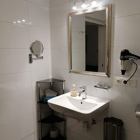 Zentrum - Parkplatz Kostenfrei